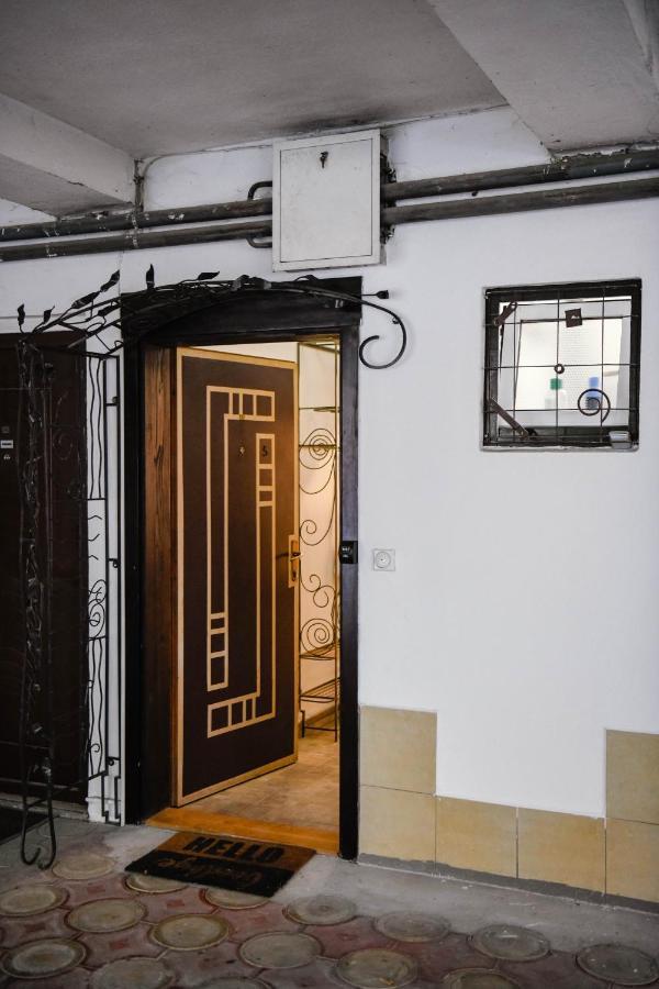 Studio5, Sa Parkingom, Centar Obrenovca Obrenovac  Luaran gambar