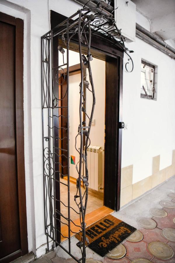 Studio5, Sa Parkingom, Centar Obrenovca Obrenovac  Luaran gambar