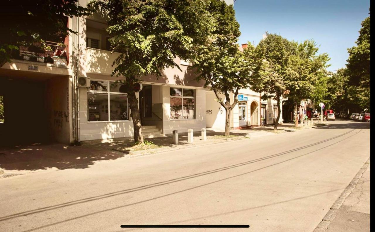 Studio5, Sa Parkingom, Centar Obrenovca Obrenovac  Luaran gambar